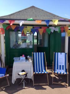 The Poetry Hut, Mablethorpe 2012